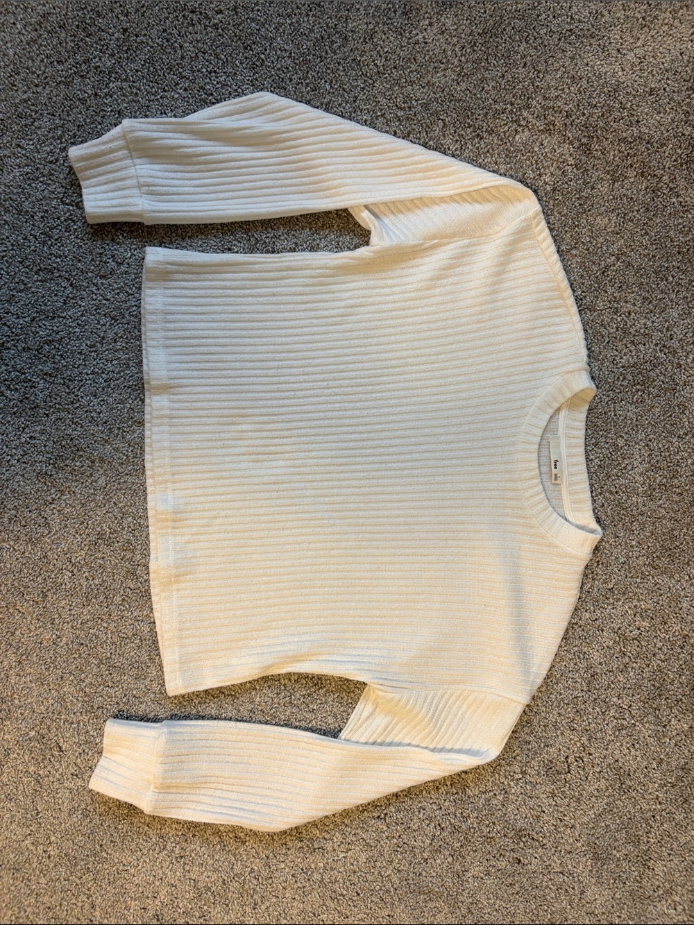 Aritzia Off-White Ribbed Crewneck Cropped Sweater, Size Small